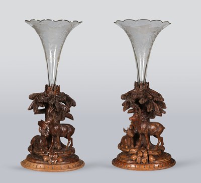 Lot 21 - PAIR OF BLACK FOREST CARVED LINDENWOOD ÉPERGNESLATE, 19TH CENTURY