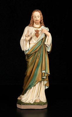 Lot 105 - Polychroom gipsen beeld van het Heilig Hart van Jezus.