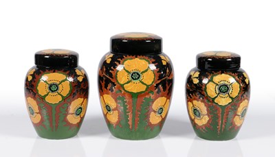 Lot 65 - Set van drie dekselpotten, decor 'Bijou', Société Céramique