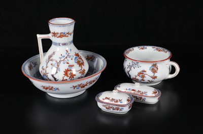 Lot 70 - Vijfdelig lampetstel, decor ‘Cedra’, Petrus Regout