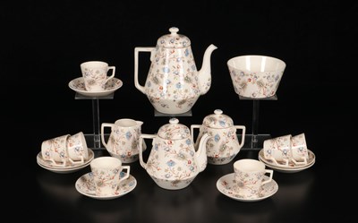 Lot 100 - 19-delig servies, decor ‘200’, Petrus Regout & Co