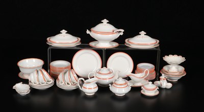 Lot 105 - 58-delig kinderservies, decor '2 Oranje Filets', Petrus Regout
