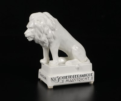 Lot 145 - Promotiebeeld leeuw, Société Céramique