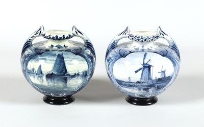 Lot 108 - Twee aardewerk vazen met landschap, Henri Breetvelt, Société Céramique
