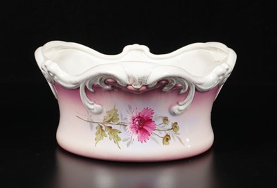 Lot 225 - Jardinière met bloemdecor, Société Céramique