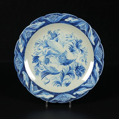 Lot 232 - Schotel met vogels en ranken, Guillaume Serpenti, De Sphinx