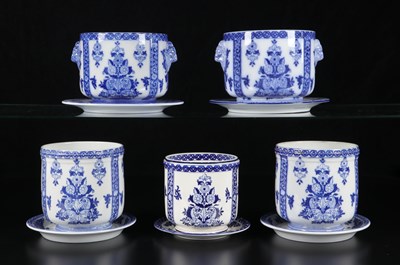 Lot 292 - Vijf cachepots met drukdecor ‘Japansch’