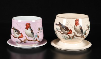 Lot 300 - Twee cachepots met decor ‘Cardinal’, Petrus Regout, Maastricht