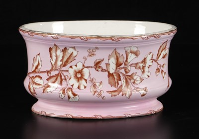 Lot 320 - Jardinière met decor 'Etruria', Société Céramique