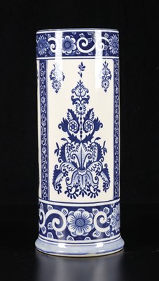 Lot 325 - Paraplubak met drukdecor ‘Japansch’, Société Céramique