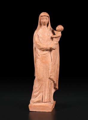 Lot 140 - Terracotta beeld Madonna met kind, Frans Tuinstra.