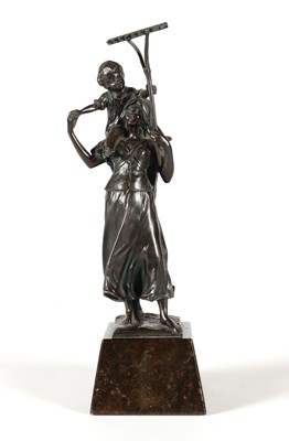 Lot 137 - Paul Ludwig Kowalczewski (1865–1910) - Boerin met kind en hark