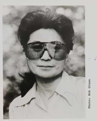Lot 146 - Bob GRUEN (1970-1980) - Yoko Ono