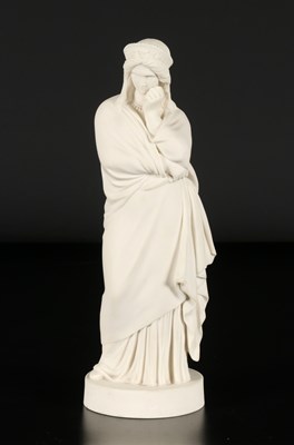 Lot 130 - Minton - Sculptuur van een staande vrouw