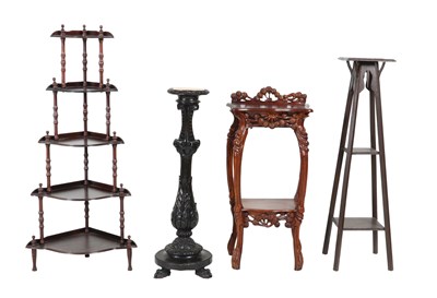 Lot 5 - Vier Houten Etagère Tafels