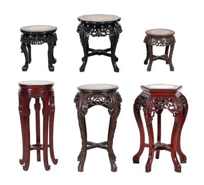 Lot 6 - Zes diverse Chinese plantentafels