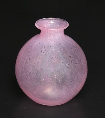 Lot 538 - Roze glazen vaas, Leerdam