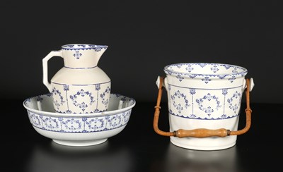 Lot 198 - Lampetstel met decor Saksch, Petrus Regout