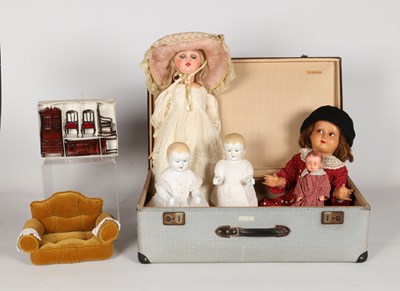 Lot 205 - Lot met diverse Vintage poppen en kinderspeelgoed