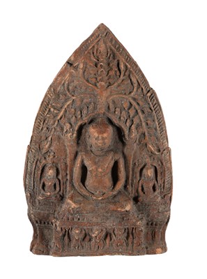 Lot 161 - Stele met zittende Boeddha onder Bodhiboom