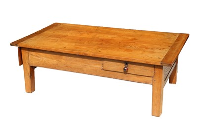 Lot 120 - Massieve rechthoekige iepenhouten tafel