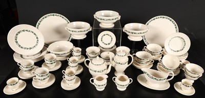 Lot 536 - 79-delig servies “Stratford”, Wedgwood