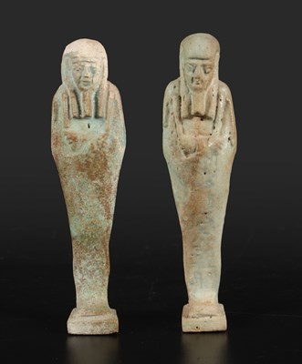 Lot 549 - Twee Egyptische ushabti-figuren