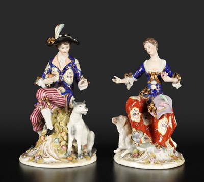 Lot 578 - Meissen - Paar porseleinen figuren met galant heer en dame