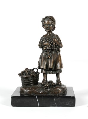 Lot 557 - After Milo - Beeld van meisje met druiventrossen