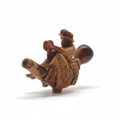 Lot 28 - Meerschuim pijp met damesfiguur