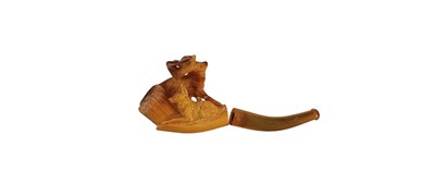 Lot 51 - Meerschuim pijpje met een hert met groot gewei