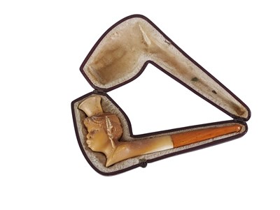 Lot 77 - Meerschuimen pijp van een Afrikaanse vrouw