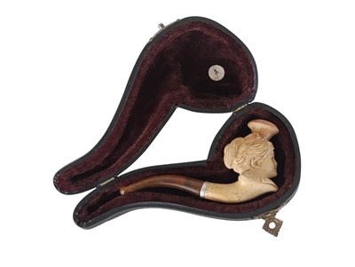 Lot 88 - Meerschuimen pijp met vrouwenkop