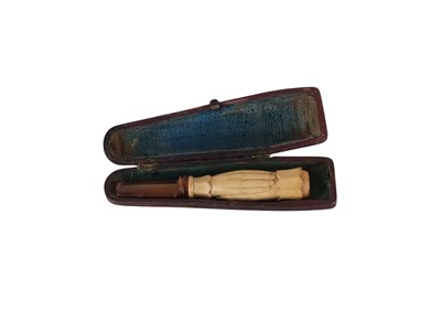 Lot 97 - Meerschuimen pijp met twee schuddende handen