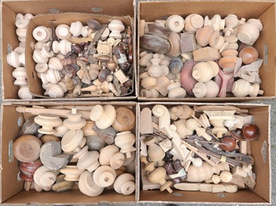 Lot 154 - Koop houten balpoten voor kasten en commodekastjes in 4 dozen.