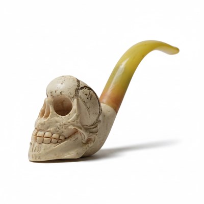 Lot 102 - Meerschuimen pijp met doodskop