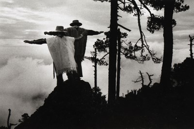 Lot 72 - Sebastião SALGADO (1944-2025) - Mexico, Oaxaca, 1980