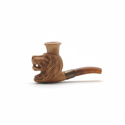 Lot 132 - Meerschuim pijp met hondenkop