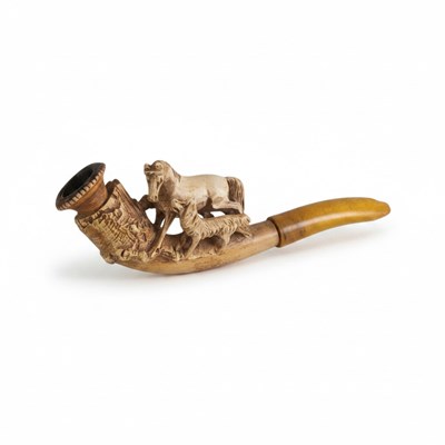 Lot 151 - Meerschuimen pijp van een paard en hond