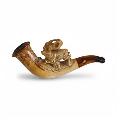 Lot 155 - Meerschuimen pijp van een hert