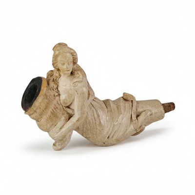 Lot 168 - Meerschuimen pijp met liggende vrouw
