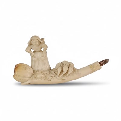 Lot 171 - Meerschuimen pijpenkop met staande vrouw