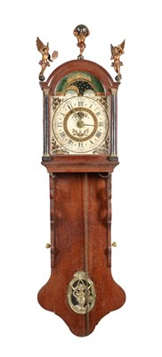 Lot 80 - Friese staartklok met maan en datum