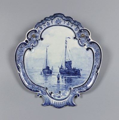 Lot 66 - Delftsblauwe plaquette naar H.W. Mesdag, L.J. Senf