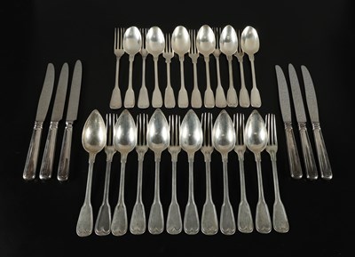 Lot 578 - Belgian Silver Fiddle Thread Flatware