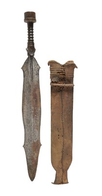 Lot 262 - Salampasu short sword.
