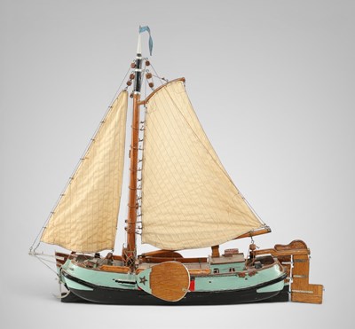 Lot 10 - Ship model of a skûtsje (tjalk)