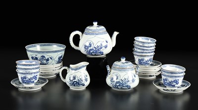 Lot 613 - Mosa Maastricht porcelain tea set