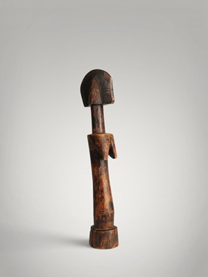Lot 110 - Mossi fertility doll.