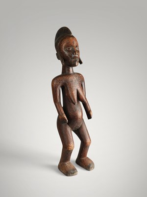 Lot 101 - Mossi ancestor doll.